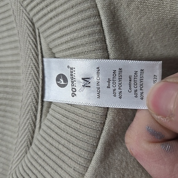 90 Degree By Reflex Cream Crew Neck Sweater with Ribbed Cuffs Brand New W/ Tags - Picture 3 of 10